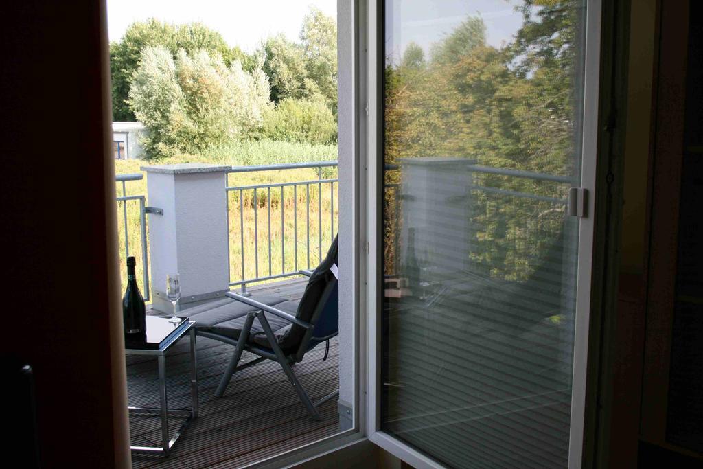 Uebernachtung Bei Michael - Ferienwohnung 로스토크 외부 사진